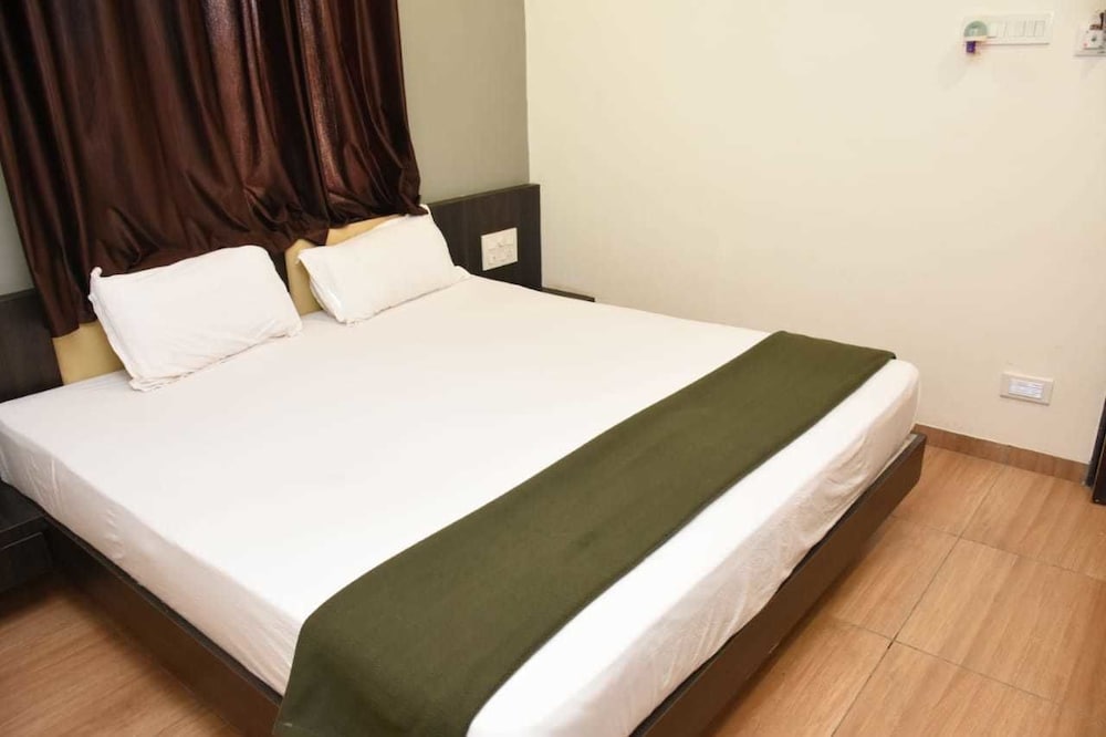 Фото Hotel Devang