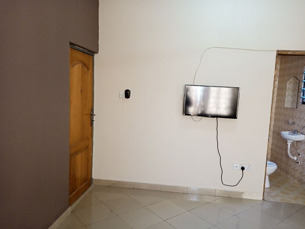 Фото Ronna apartments at Lakeside Estates