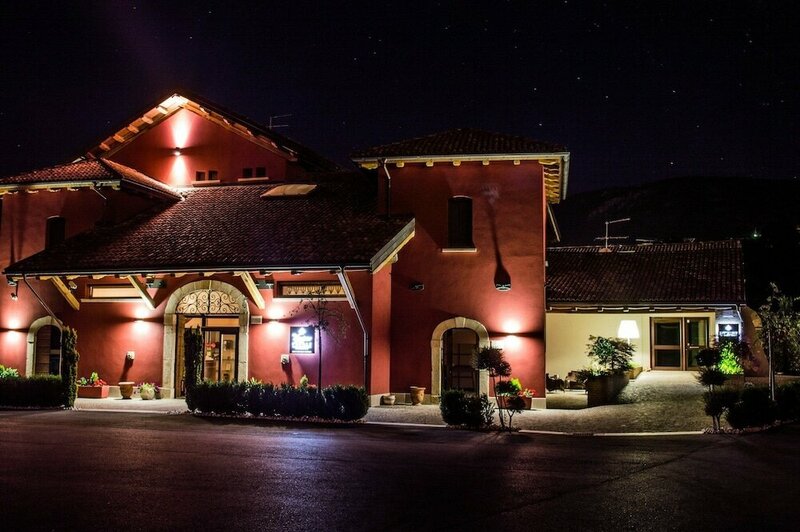 Гостиница Relais Magione Papale