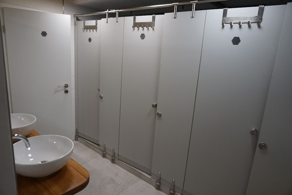 Фото Area24I7 Europaplatz Apartment