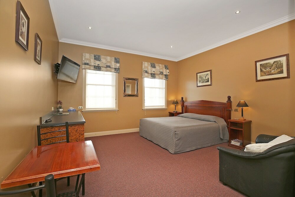 Фото Grand Central Accommodation B&b Cobden