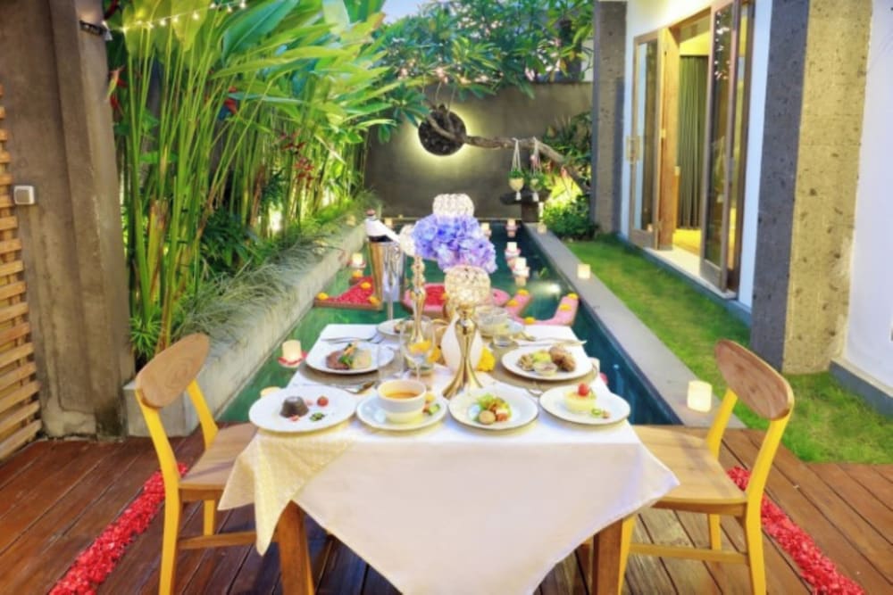 Фото La Mira Villa Seminyak by Ini Vie Hospitality