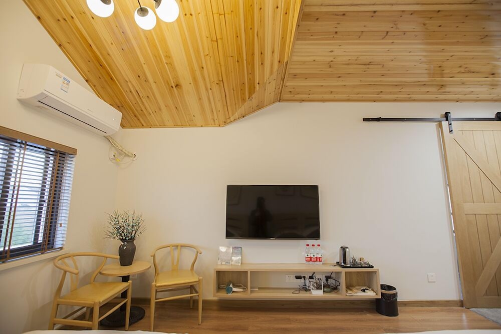 Фото Floral Hotel Nanjing Zuolingyoushe