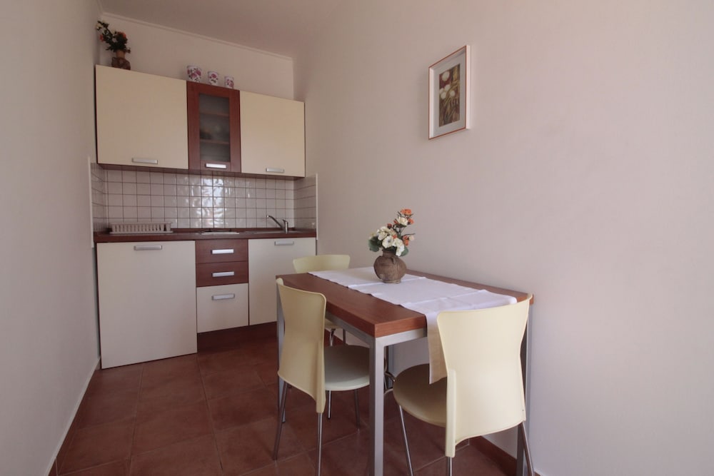 Фото Studios & Rooms Fiesta