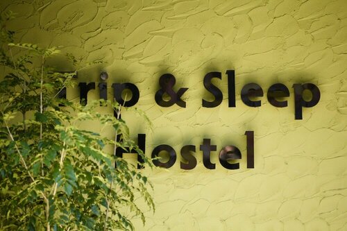 Гостиница Trip & Sleep Hostel в Нагое