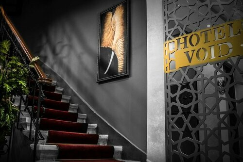 Гостиница The Void Hotel Istanbul в Шишли