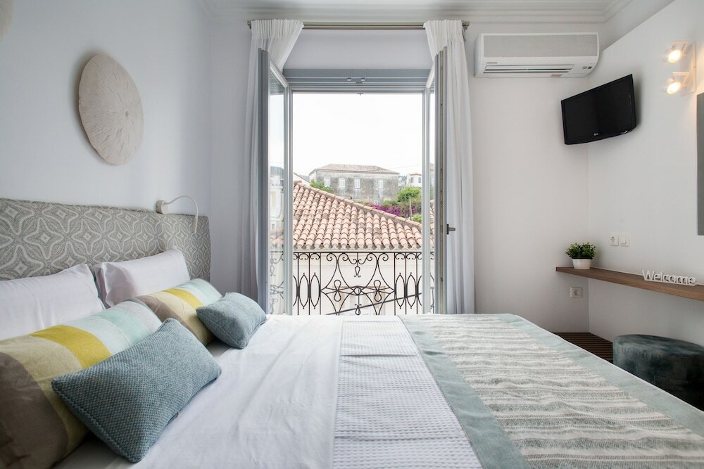 Фото Klimis Hotel