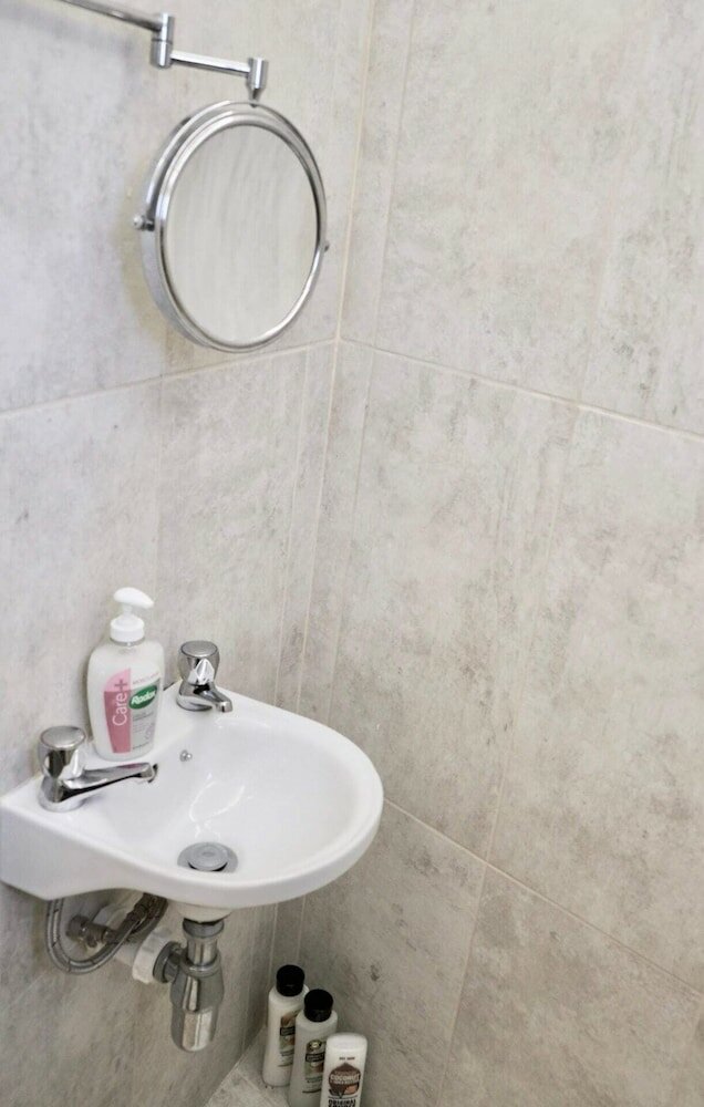 Фото Cosy Studio in the Heart of Trendy Kemptown