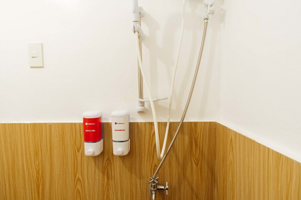 Фото RedDoorz near Puerto Prinsesa Capitol