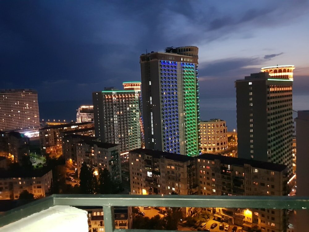 Фото Апартаменты Batumi Real Lux