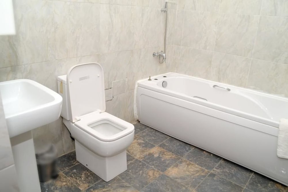 Фото Supreme Place Hotel Abuja