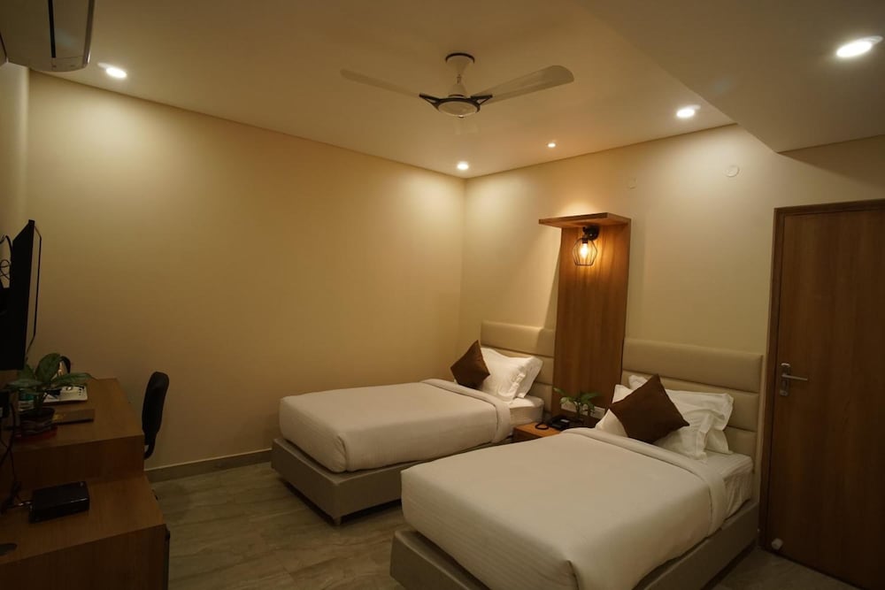 Фото Hotel Shree Kanha Residency