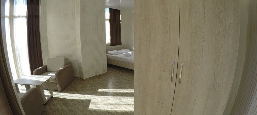 Фото Отель Batumi Inn