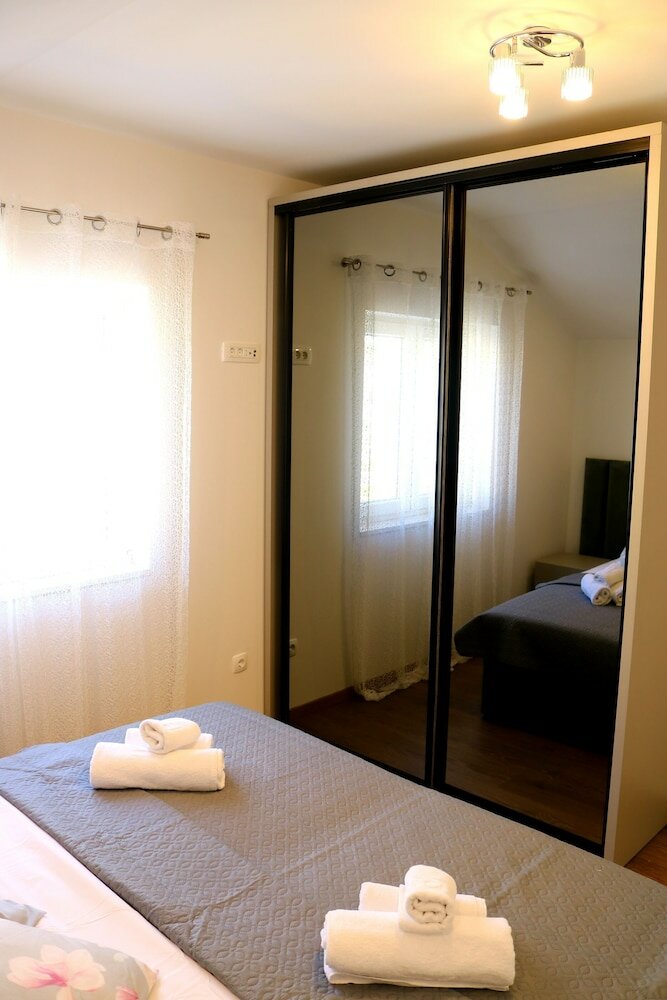 Фото House Boris