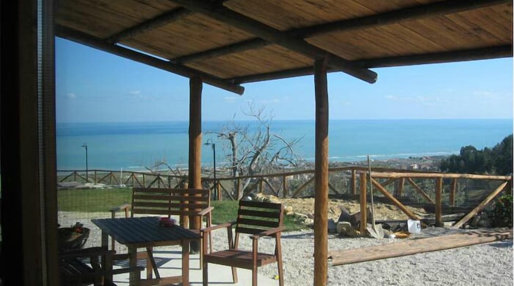 Фото Agriturismo La Quarta