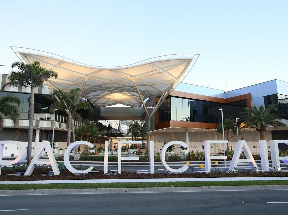 Фото Upmarket Apartment at Beach