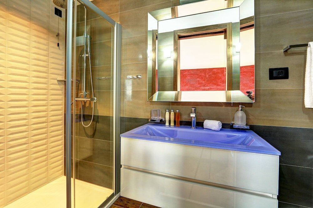 Фото Horizon Luxury Suites