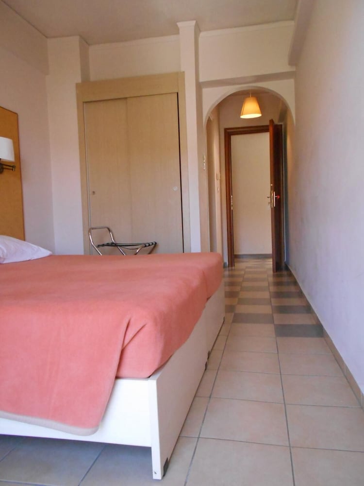 Фото Galaxy Hotel