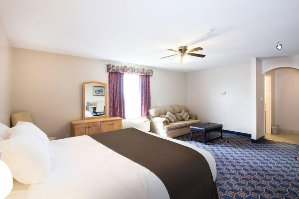 Фото West Country Inn