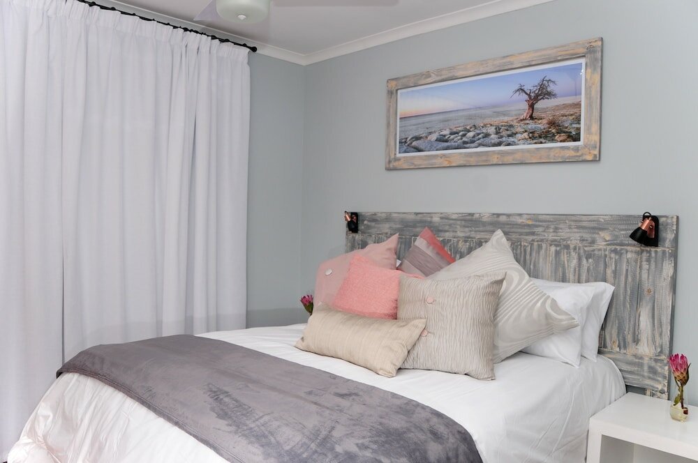 Фото The Salt House