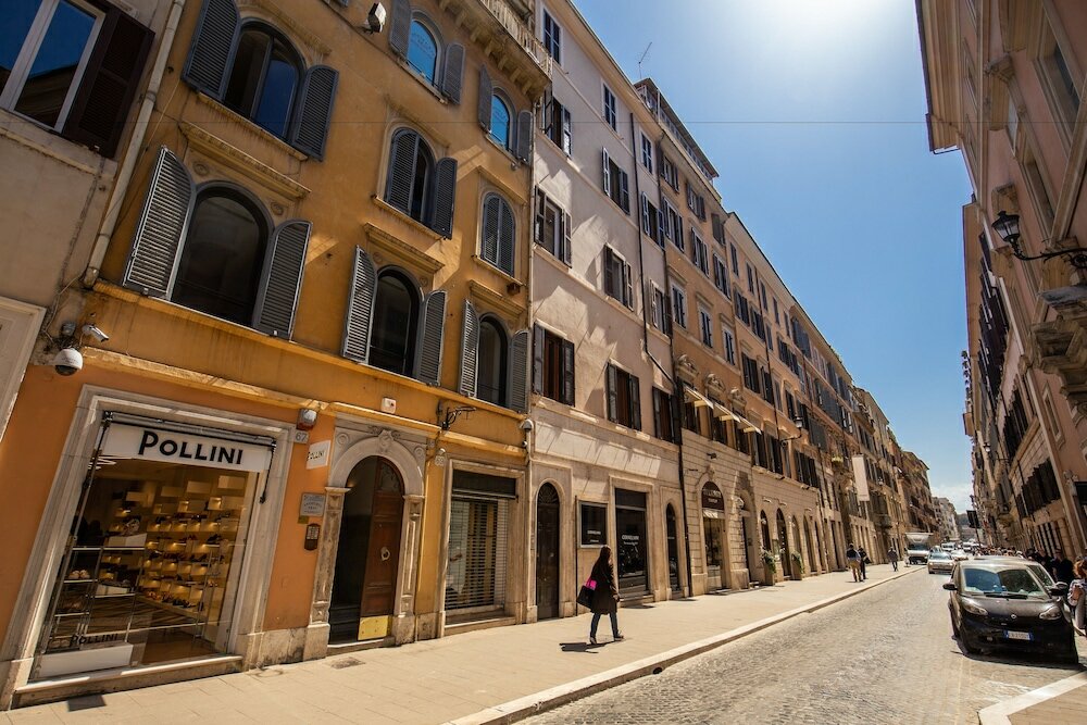 Фото Piazza di Spagna Comfort Rooms