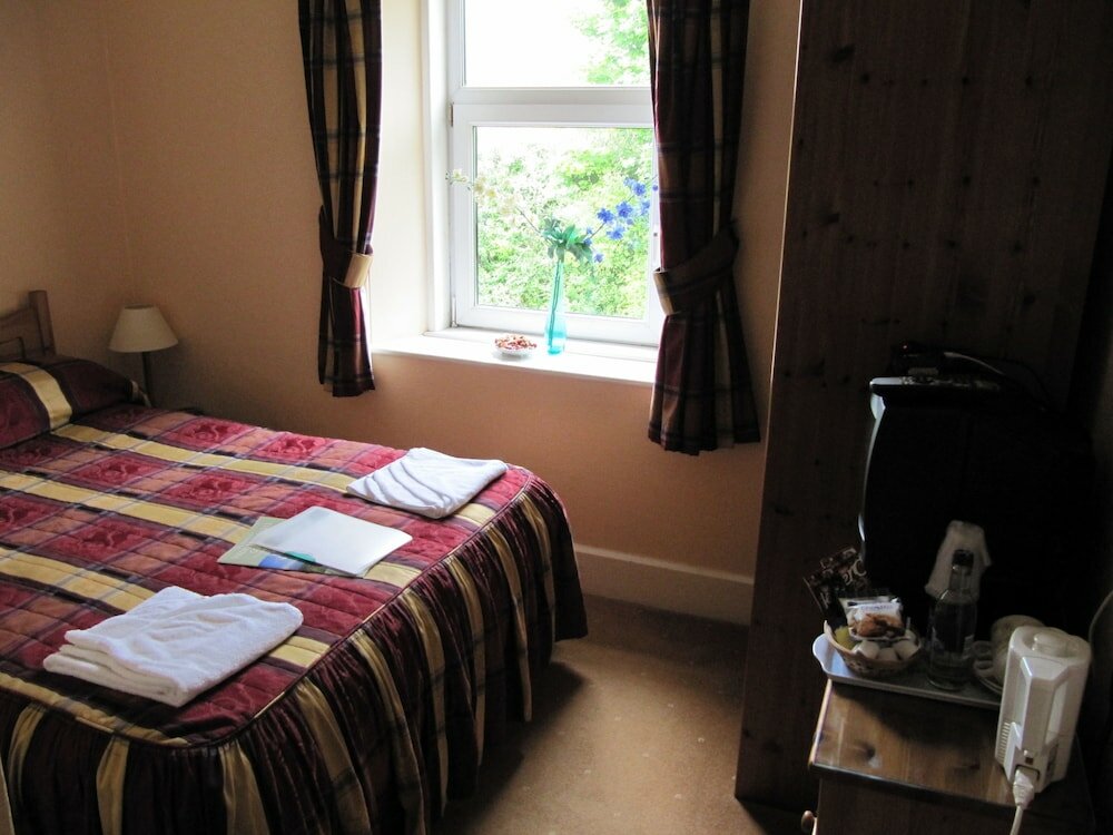 Фото The Manor Country House Hotel