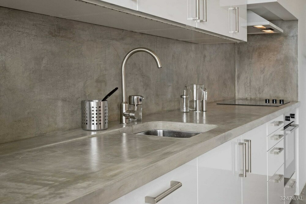 Фото Elias Garcia II by An Island Apart