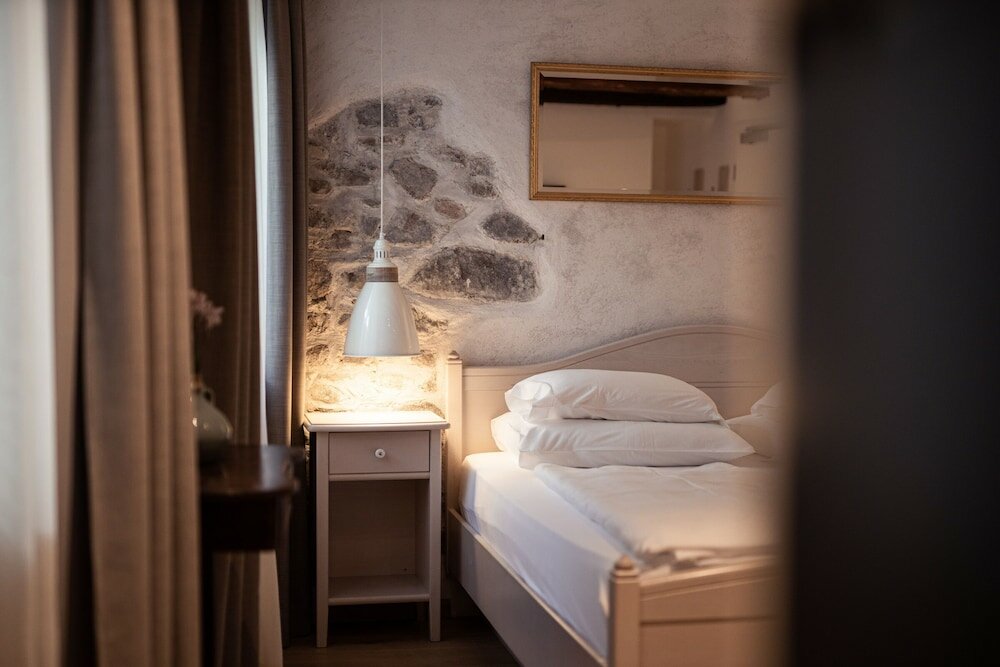 Фото Boutique Hotel Zum Rosenbaum