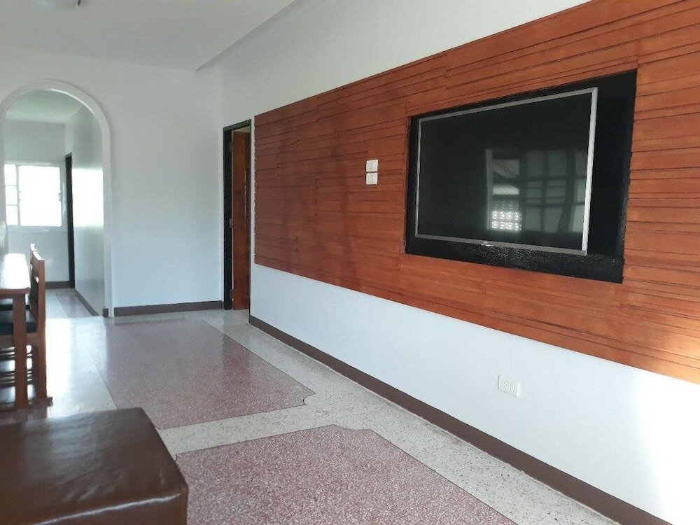 Фото Golden Teak Ville