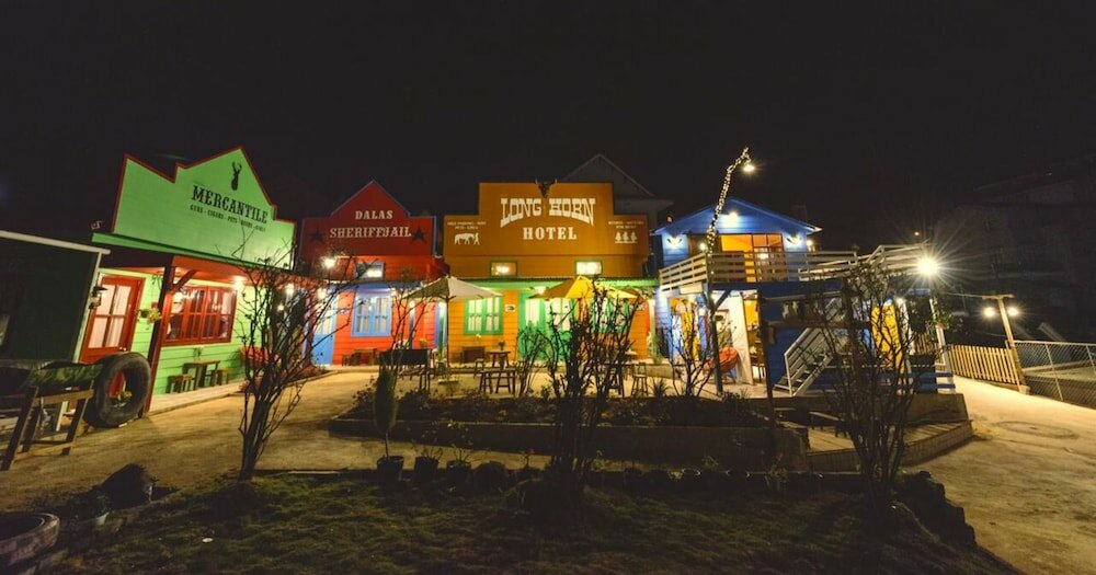 Фото Flowersandrocks Villa