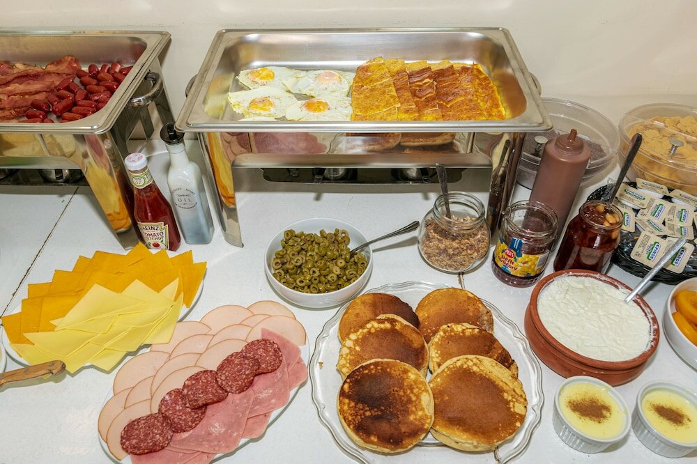 Фото Mouria Studios & Apartments