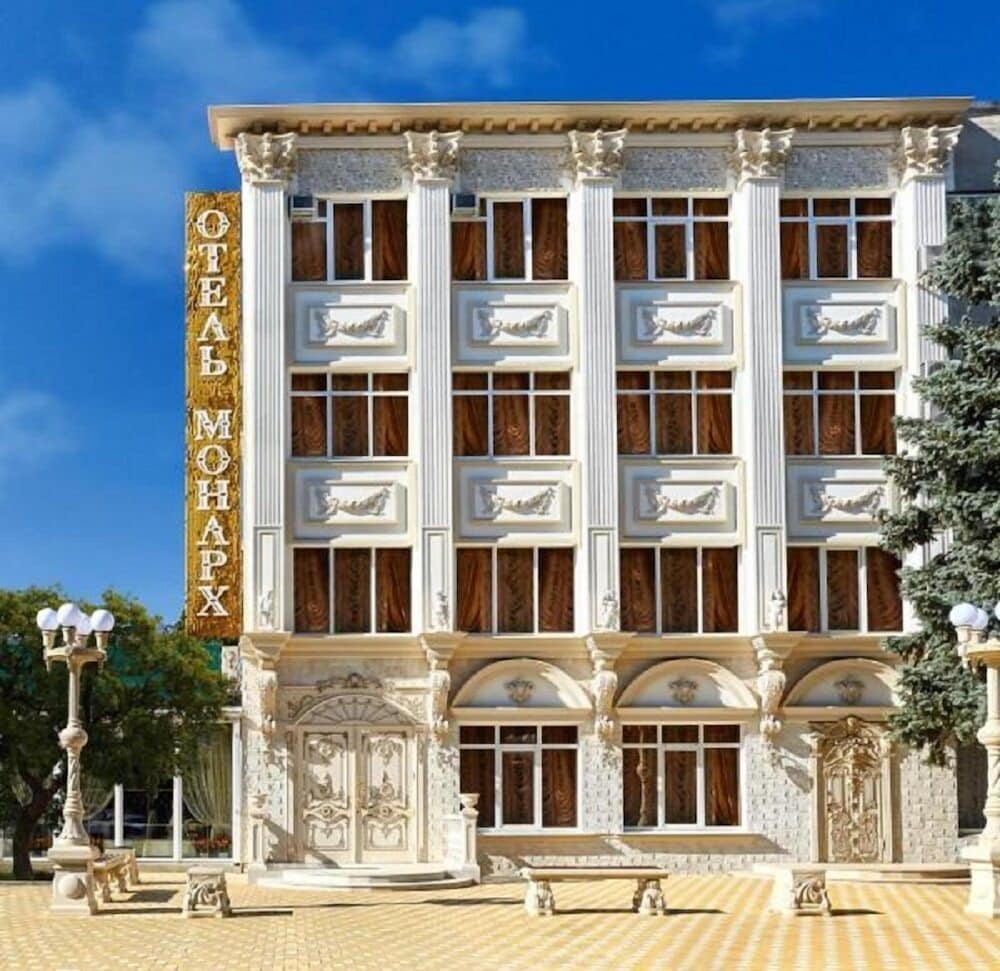 Фото отеля 2