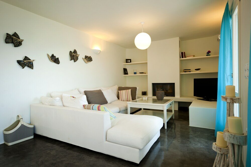 Фото Athina Ios Villa