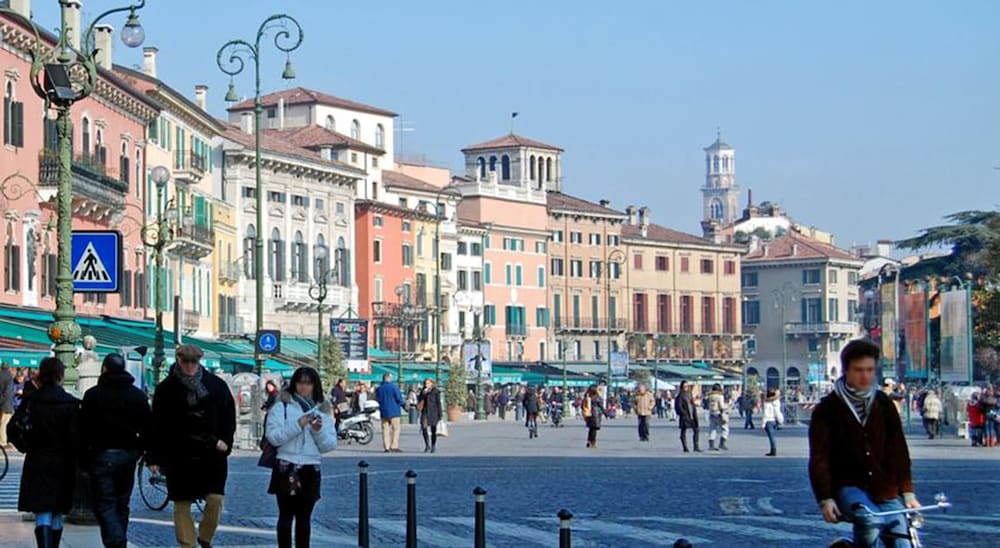 Фото Отель Verona Center