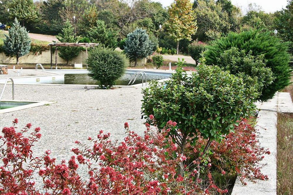 Фото Refanidis Natural Luxury Hotel