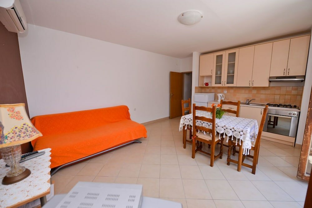 Фото Apartments Cola