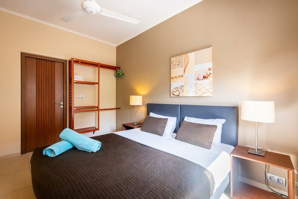 Фото La Maya Beach Spanish Water Luxury Apartment