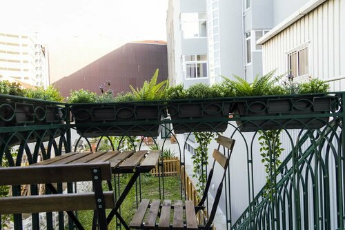 Гостиница Liiiving in Porto Invictus Bolhão Garden в Порту
