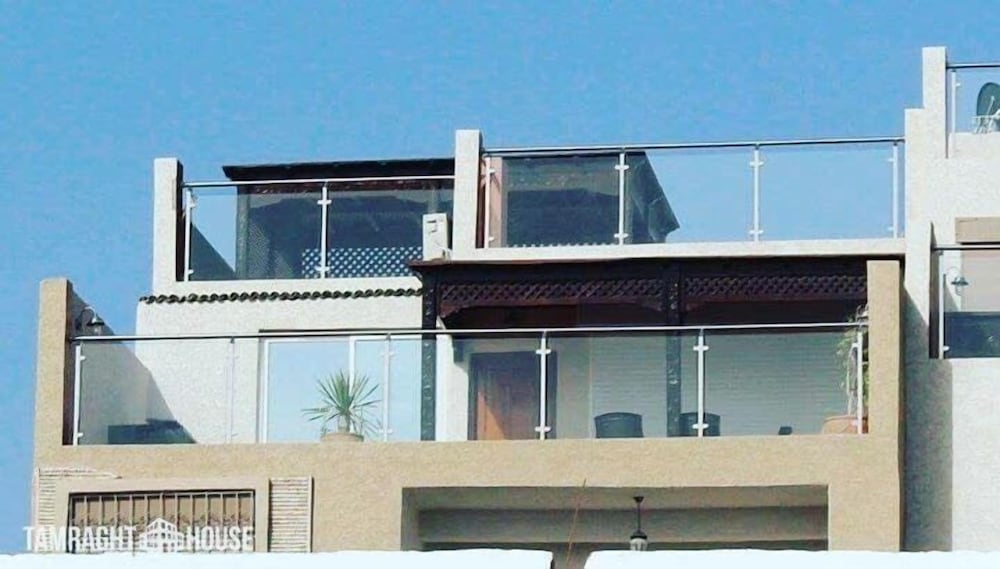 Фото Tamraght House