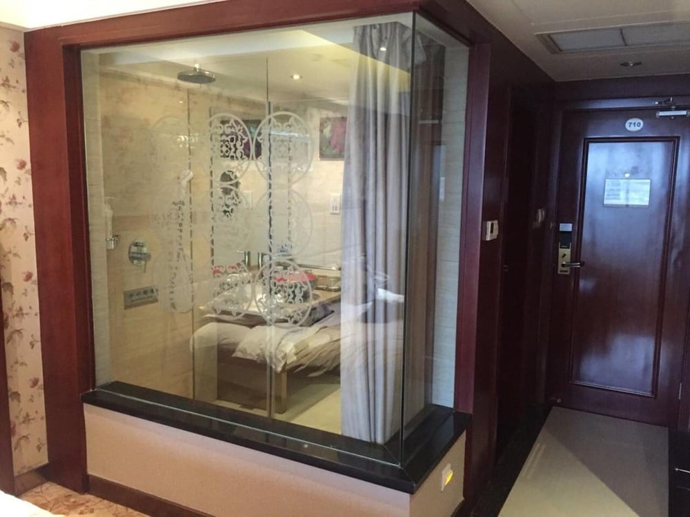 Фото Luoyang New Friendship Hotel