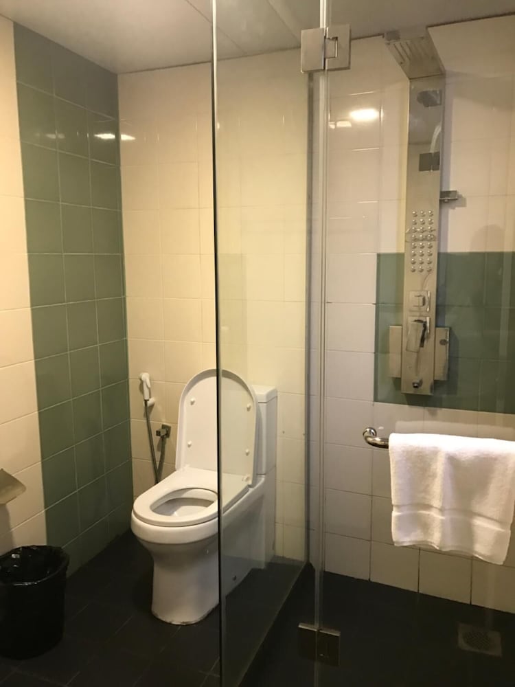 Фото Impala City Hotel and Hostel Kandy 50