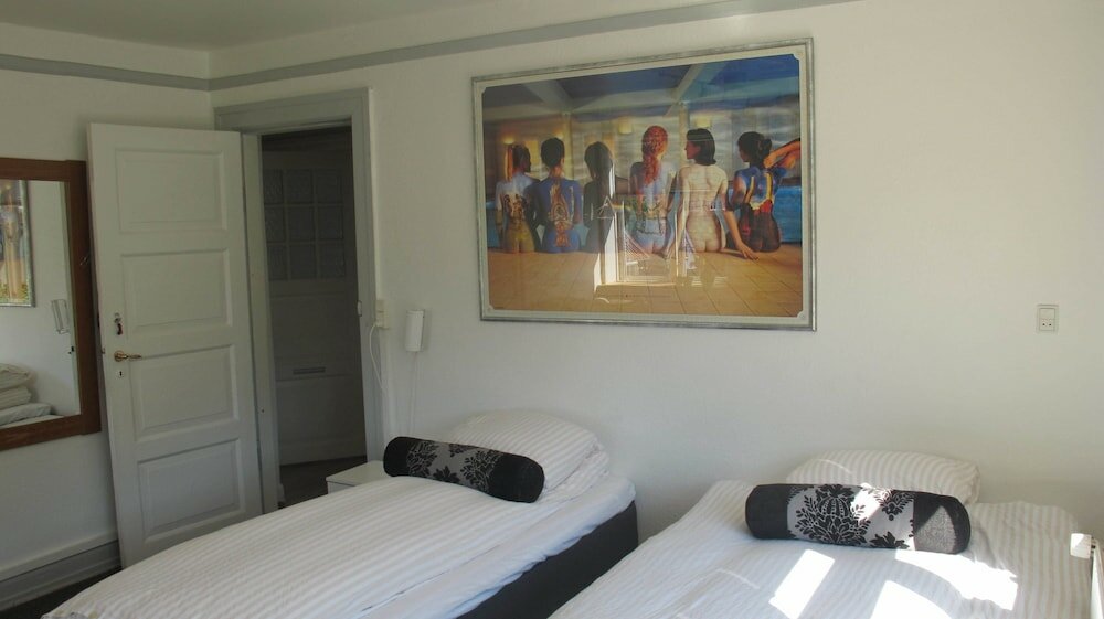 Фото Guesthouse Sharon Suite