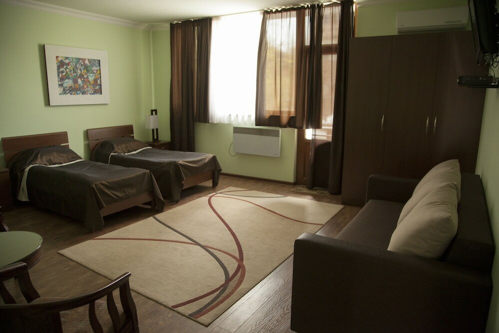 Фото Hin Yerevantsi