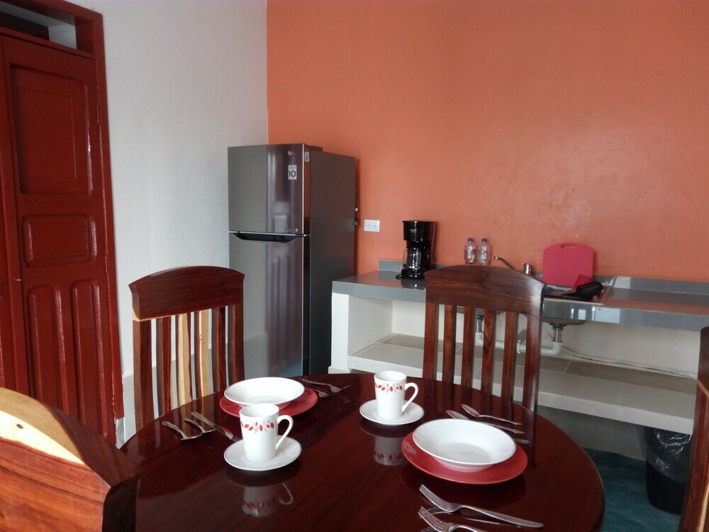 Фото Mayab Suites Hotel