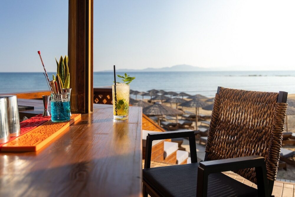 Фото Hotel Almira