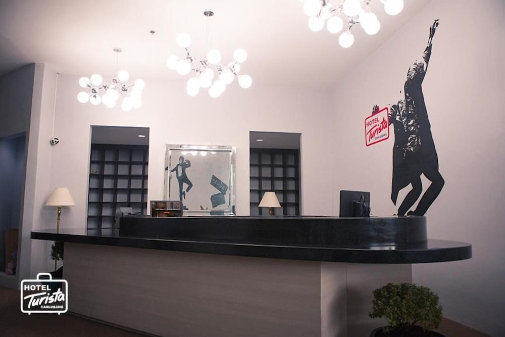 Фото Hotel Turista Canlubang