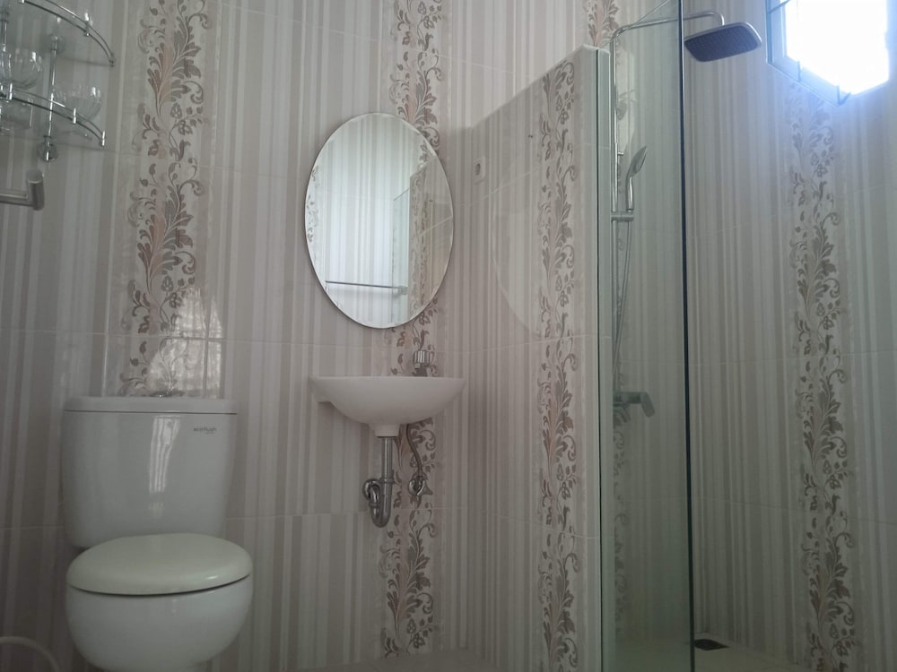 Фото Villa Kota Bunga Allamanda