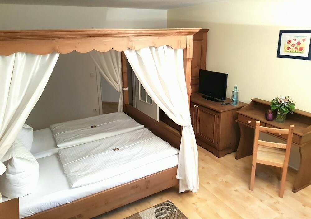 Фото Hotel Zwei Länder