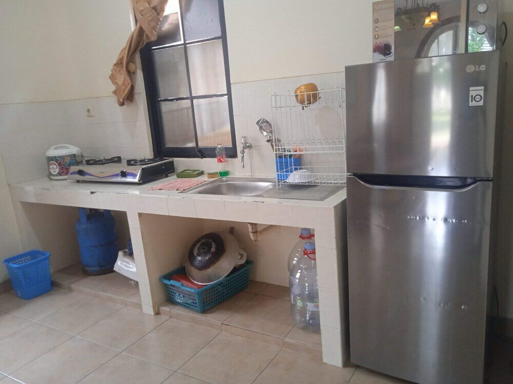 Фото Villa Kota Bunga Allamanda