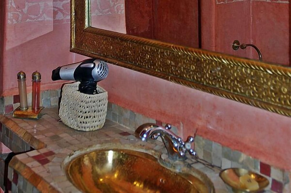 Фото Riad Amiris